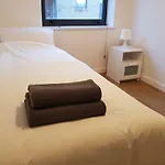 Liberty Corner - Modern Apartment Central Dublin